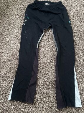 MNML LA Men’s Black Two-Tone Panel Stretch sweats